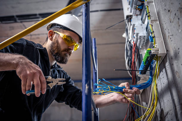 Electrical Outlet Repair in Mayville, MI
